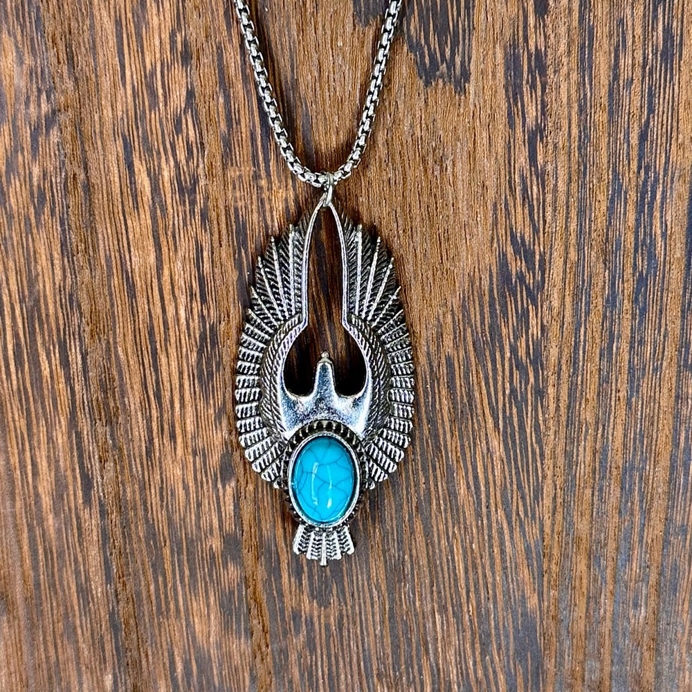 NWOT - Turquoise and Silver Eagle Pendant Necklace